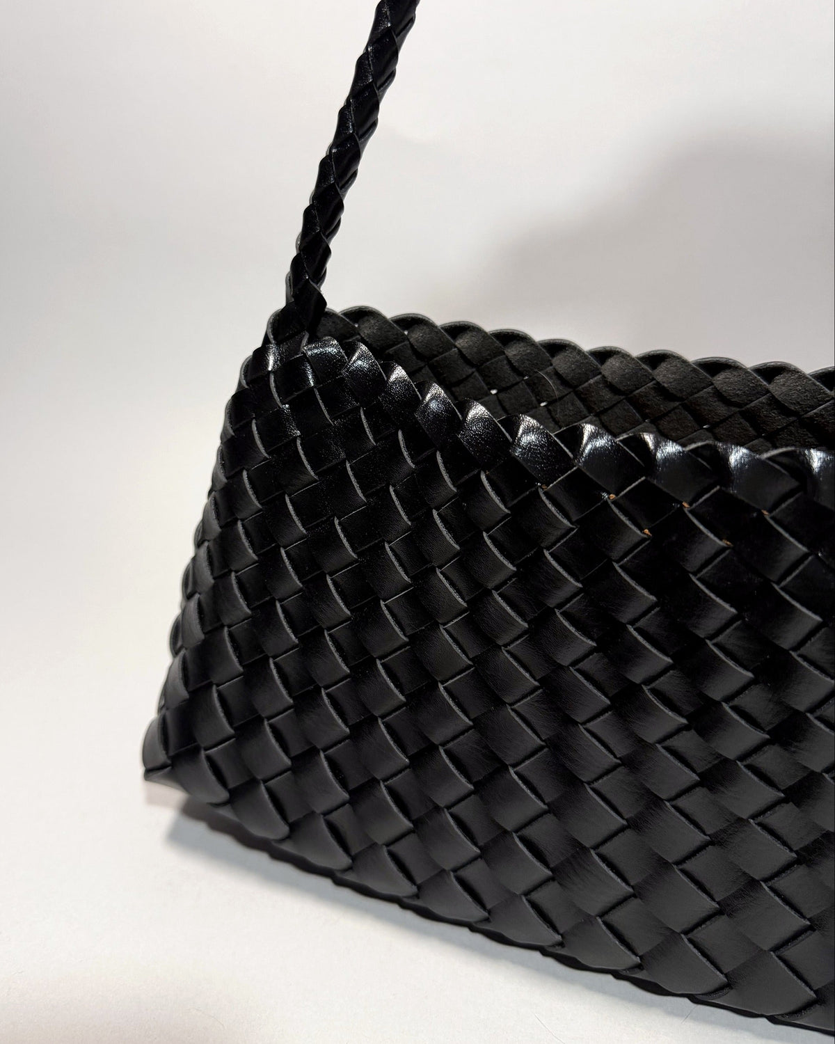 Bolso trenzado Cala – Negro