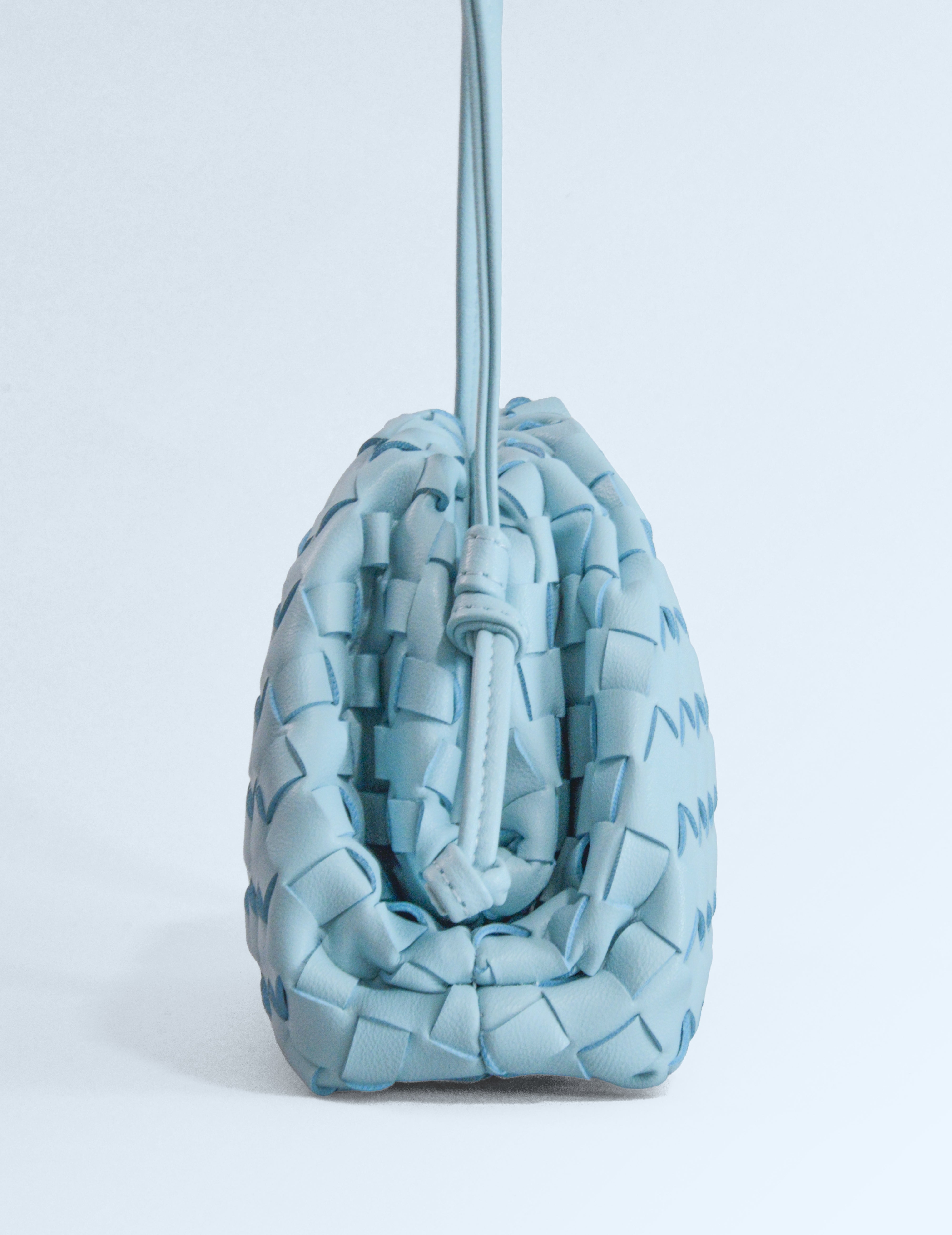 Bolso trenzado - Azul bebé