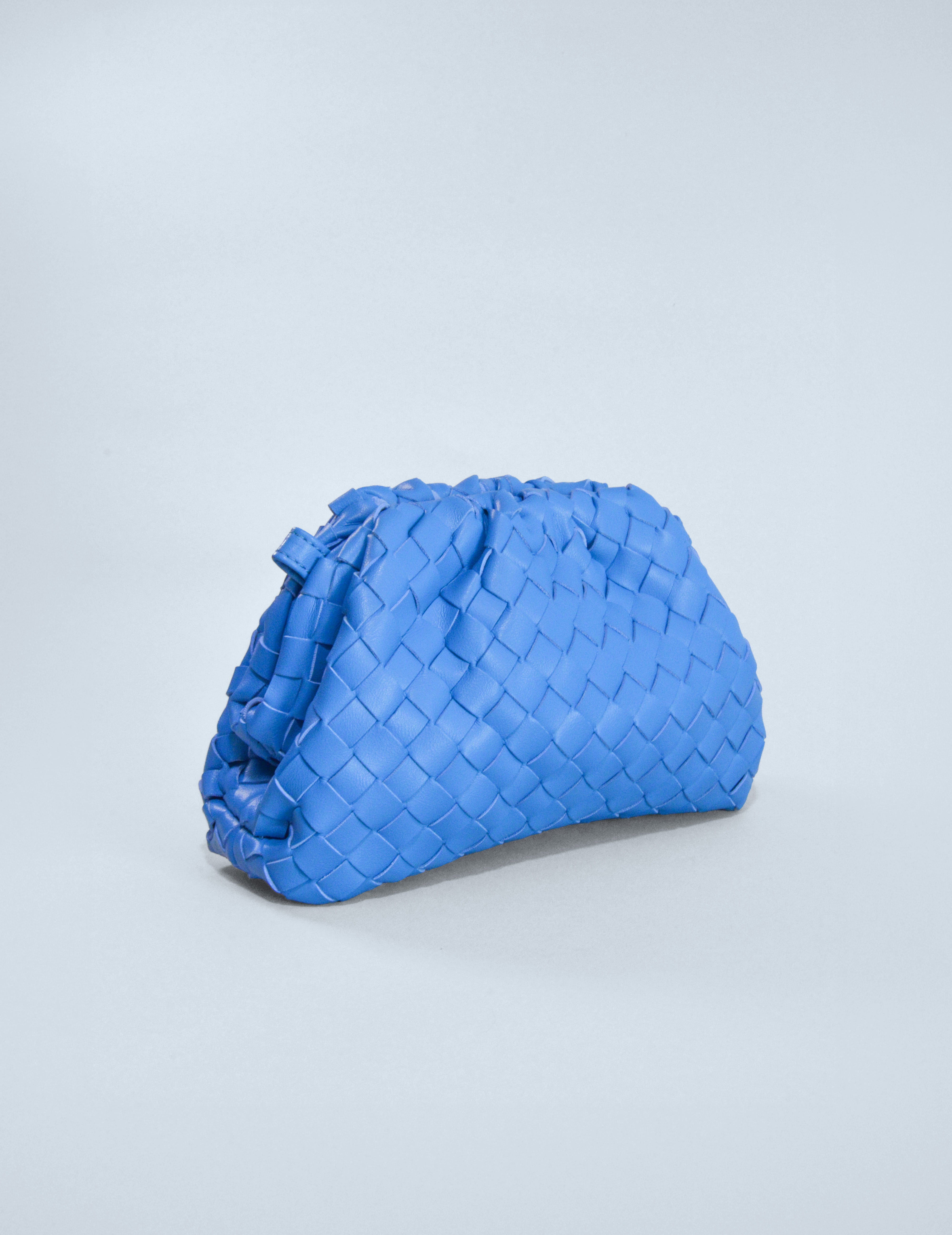 Bolso trenzado - Azul Klein