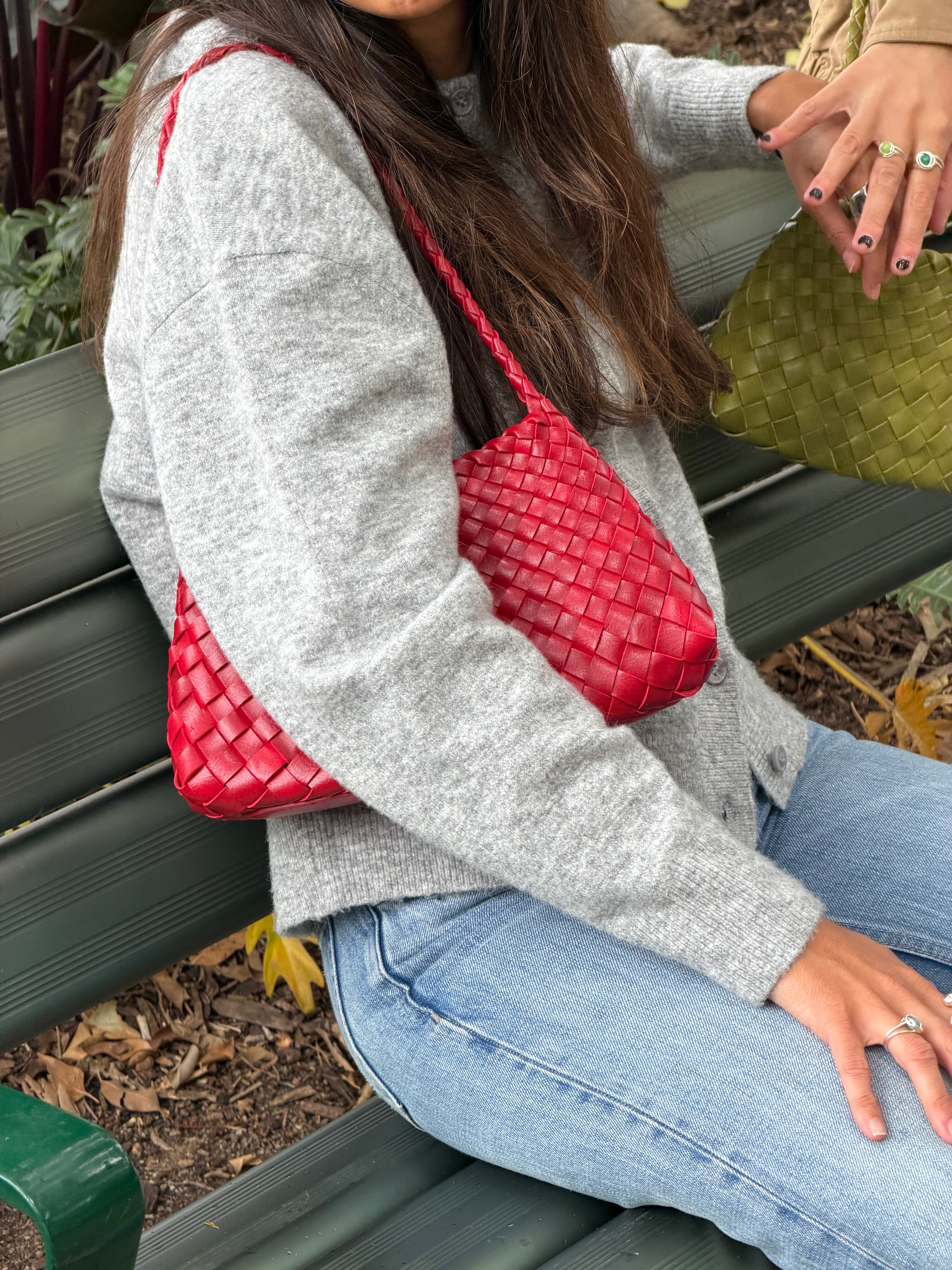 Bolso mediado trenzado piel - Scarlet
