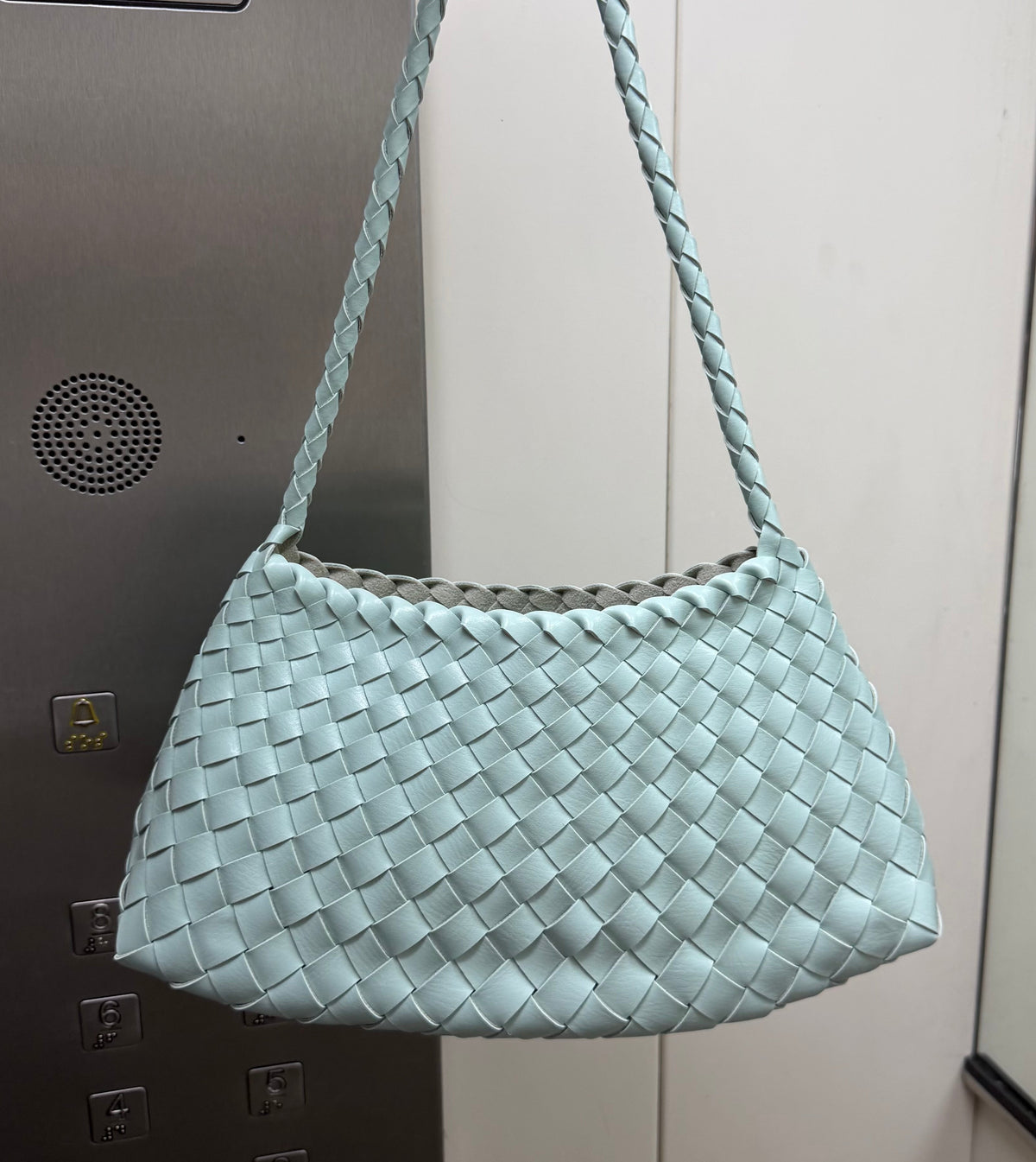 Bolso mediado trenzado piel - Mint